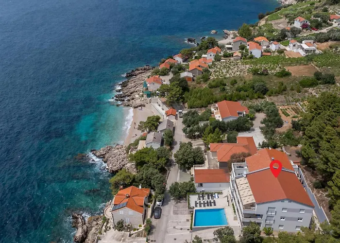 公寓 Awesome In With House Sea View